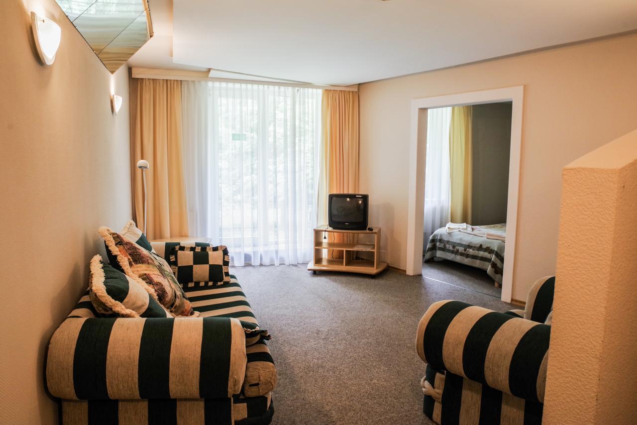 Visagino Parkas Hotel Visaginas Bagian luar foto
